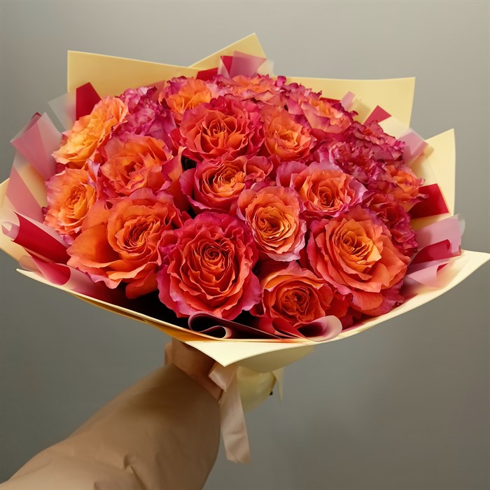 Букет красивых махровых роз - фото 5019