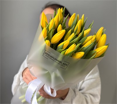 №36 Букет из 25 желтых тюльпанов 3379