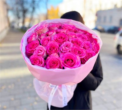 Букет из 25 нежных роз кения 3782