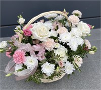 Шикарная композиция в корзине 2755
