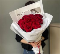 Яркие розы в белом 3126