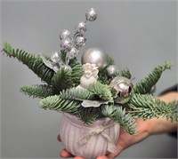 Зимний букетик с фигуркой 3303