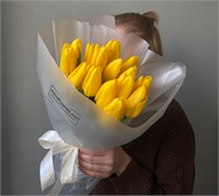 №33 Букет из 15 желтых тюльпанов 3357