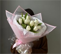 №34 Букет из классических белых тюльпанов 3358