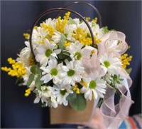 Весення композиция с мимозой 3373