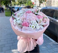 Букет с нежной розовой гортензией 3539